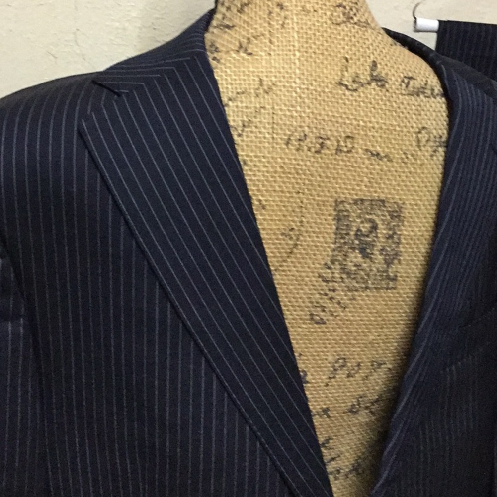 HSM Collection 2-pc Suit - Picture 2 of 8